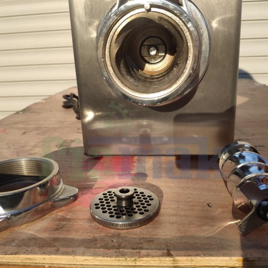 Arsel 12 Numara Et Kıyma Makinesi – Profesyonel ve Ev Tipi Kullanım İçin Güçlü Performans