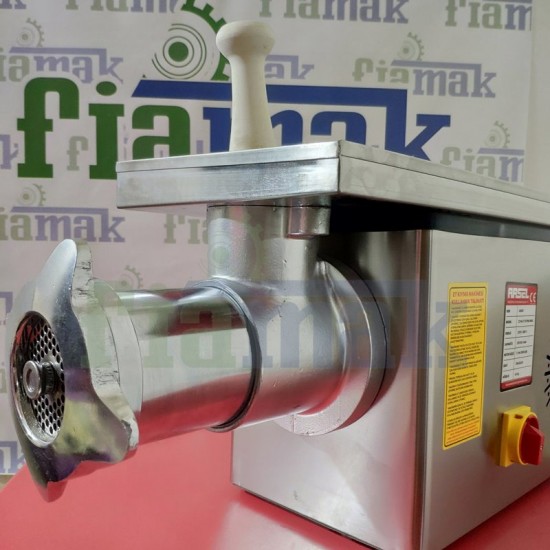 Arsel 22 Numara Et Kıyma Makinesi – Profesyonel Tip ve Ev Kullanımı İçin Güçlü Performans