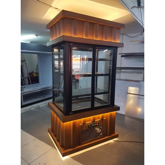 Cephe Model: Ahşap Dekorlu 150 cm Pasta Dolabı (Profesyonel Soğutmalı Teşhir)