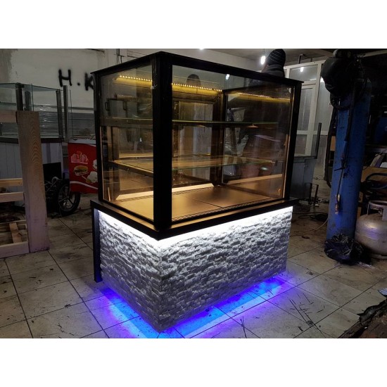 Dik Camlı Pasta Teşhir Dolabı 120 CM: Pastane ve Kafeler İçin Estetik Soğuk Teşhir
