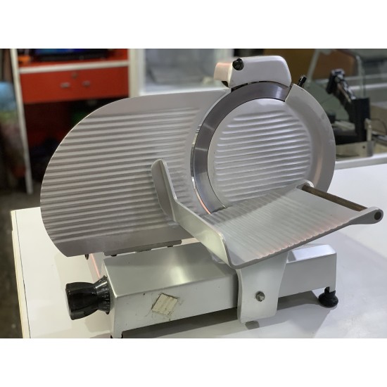 Macchi italiana 27.5 cm Salam Dilimleme Makinesi ( HBS 275 ) ikinci el