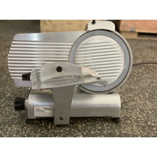 İkinci El 30 cm Salam Dilimleme Makinesi - Yeni Bilenmiş