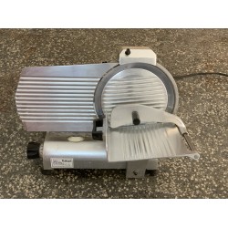 İkinci El 30 cm Salam Dilimleme Makinesi - Yeni Bilenmiş