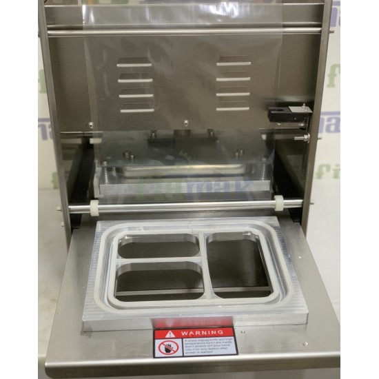 Fiapack FTY21 Yarı Otomatik Tabak Kapatma Makinesi 227x178 mm 3 Bölmeli