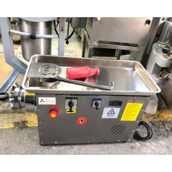 Mateka 32 Numara Soğutuculu Kıyma Makinesi 32 lik Kıyma Makinası 380V