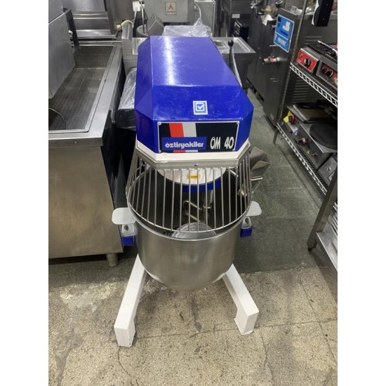 Öztiryakiler 40 Litre 8 Kademeli Mikser İkinci El Temiz ÖM40