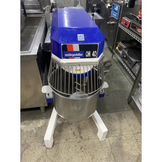 Öztiryakiler 40 Litre 8 Kademeli Mikser İkinci El Temiz ÖM40