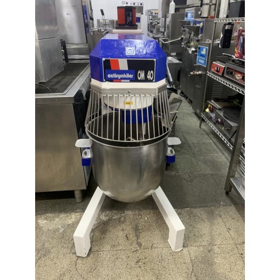 Öztiryakiler 40 Litre 8 Kademeli Mikser İkinci El Temiz ÖM40