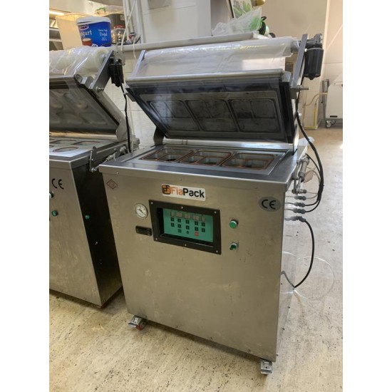 Fiapack Yarı Otomatik 3 Bölmeli Yemek Paketleme Makinesi Gazlı , Vakumlu Tabak Kapatma Makinesi