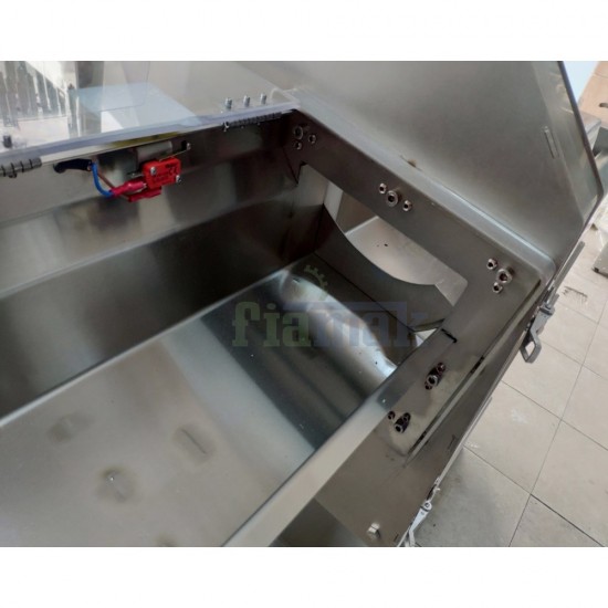 Fiamak Otomatik Seri Üretim Kaşar , Pastırma , Salam Dilimleme Makinesi 185 Konveyör'lü