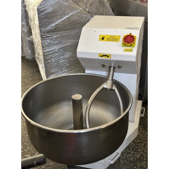 Hamur Yoğurma Makinesi 35 kg Un 50 kg Hamur Hamur Karma Makinası