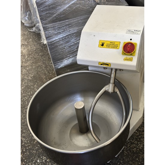 Hamur Yoğurma Makinesi 35 kg Un 50 kg Hamur Hamur Karma Makinası