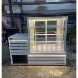 Fiamak Bankolu Pasta Teşhir Dolabı 130 CM