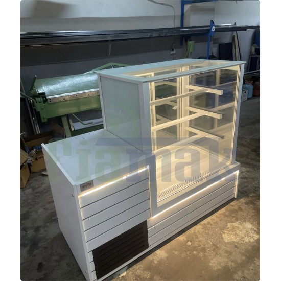 Fiamak Bankolu Pasta Teşhir Dolabı 130 CM